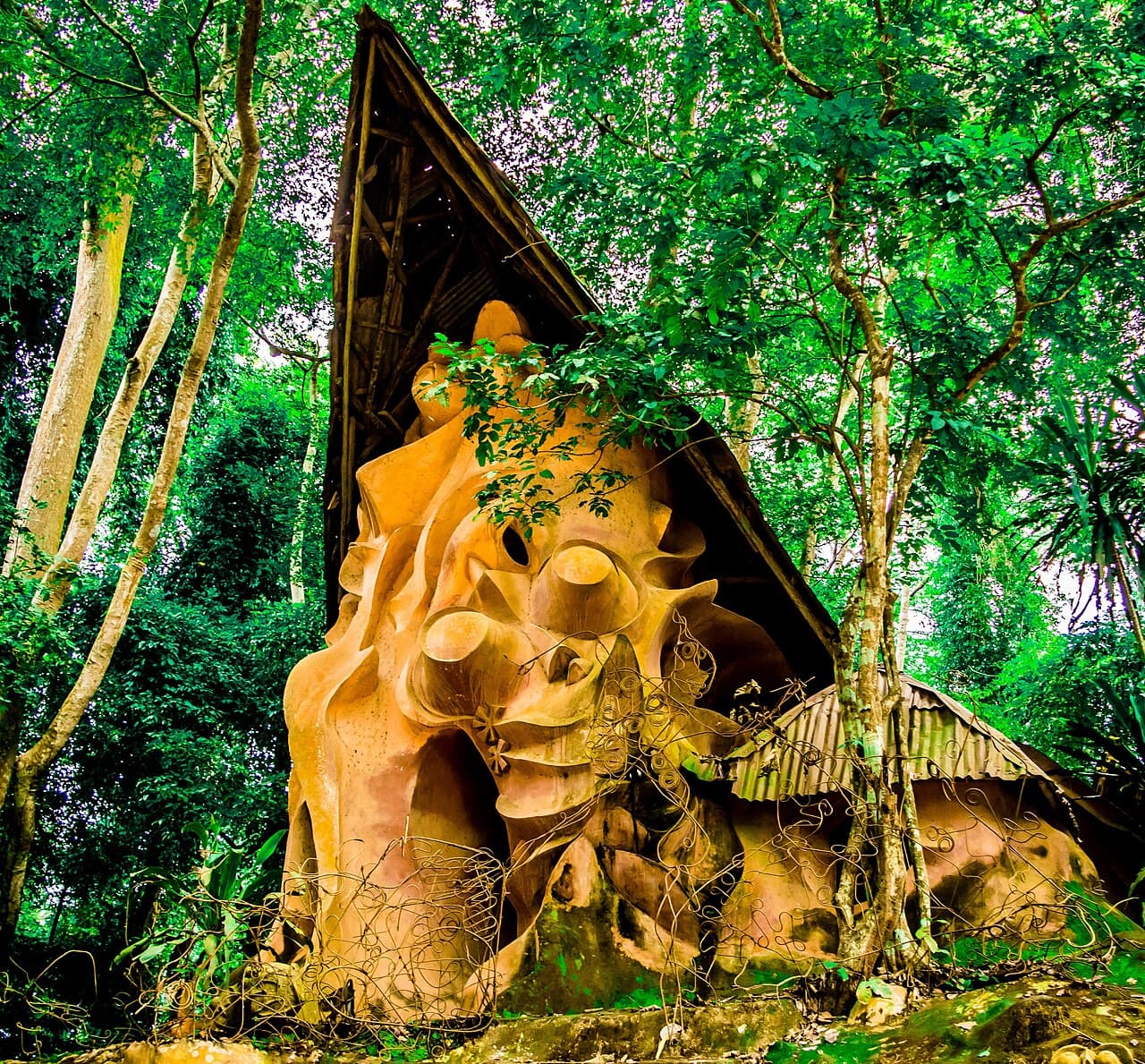 Osun-Osogbo Sacred Grove